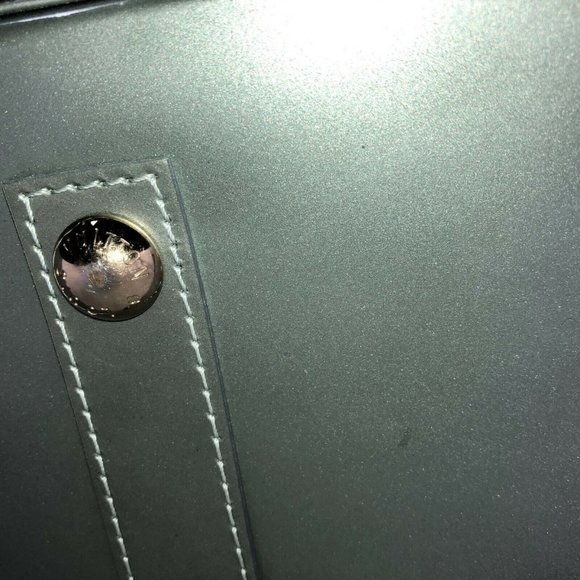 Louis Vuitton Vernis Alma MM Gris Silver Grey Handbag Rare Color Limited Edition - Picture 6 of 12